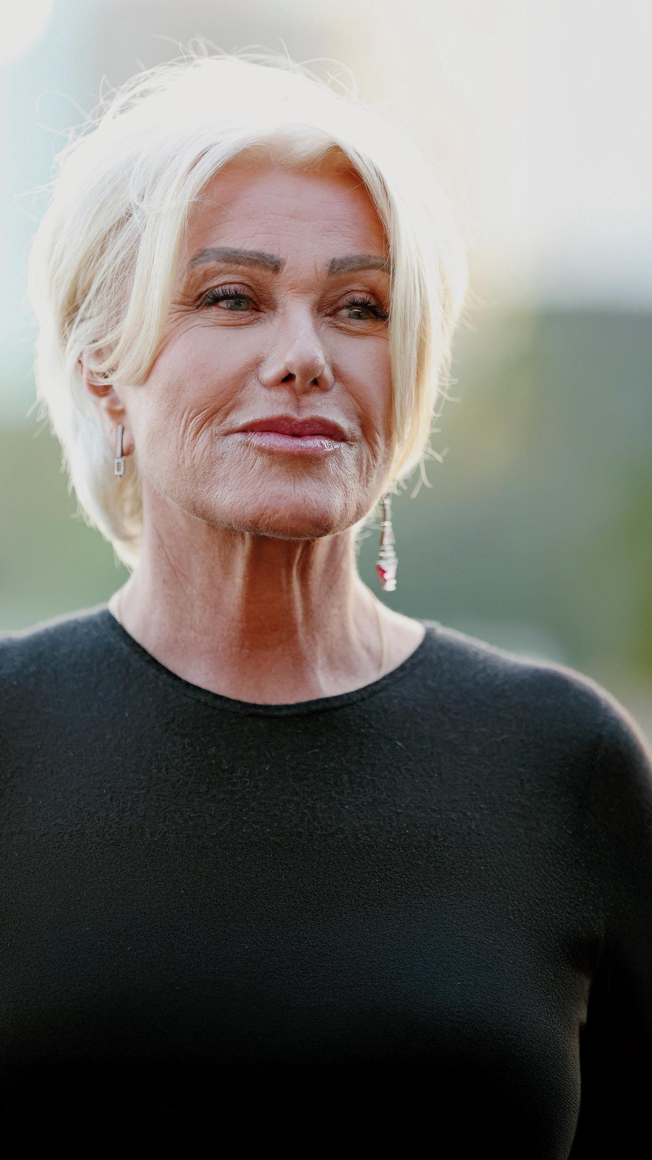 HUGH & DEB $275M DIVORCE DRAMA 'I WANT WHAT I'M OWED'