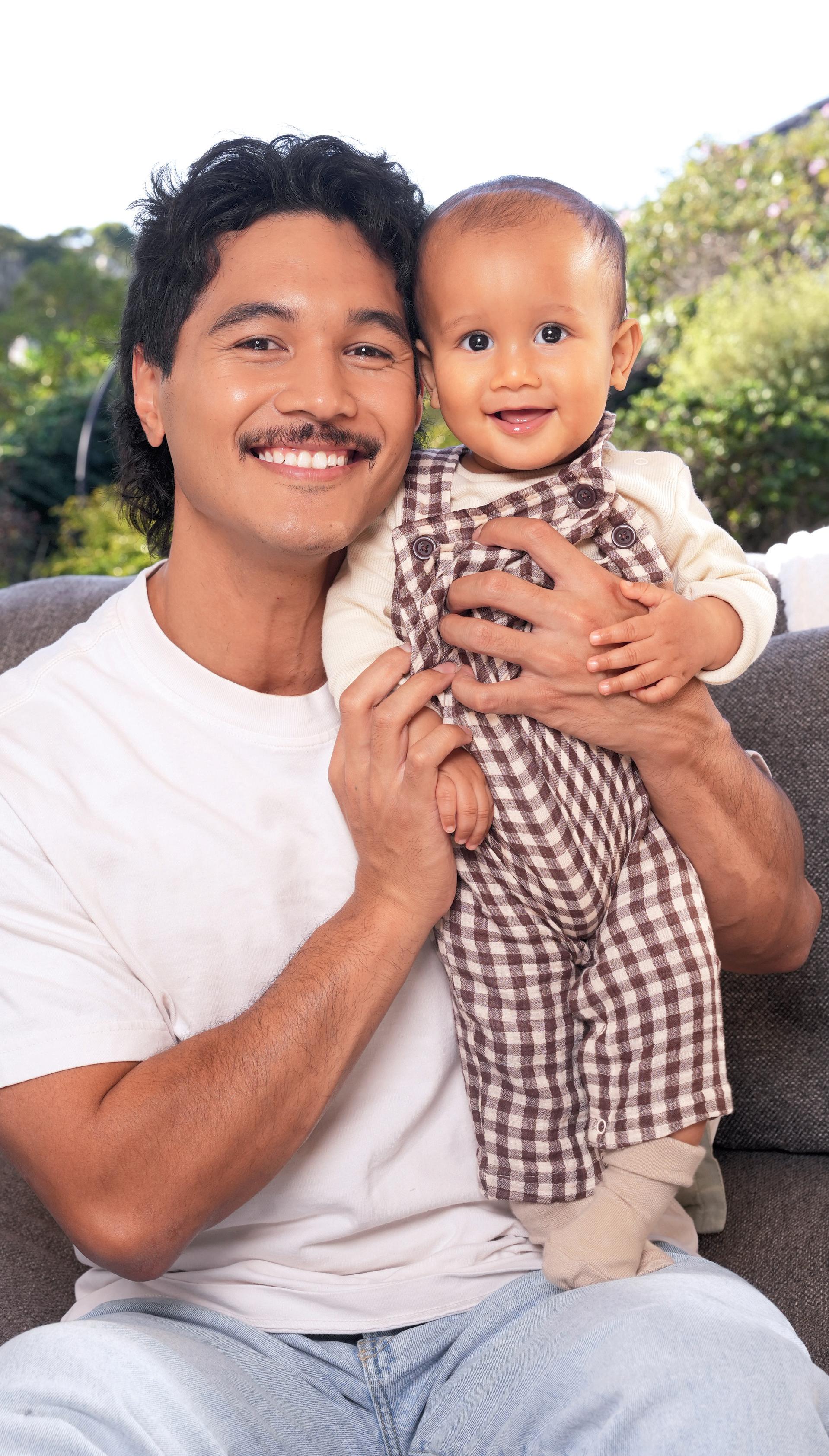 SHORTY STAR THEO' TWO KIDS IS ENOUGH... FOR NOW!'
