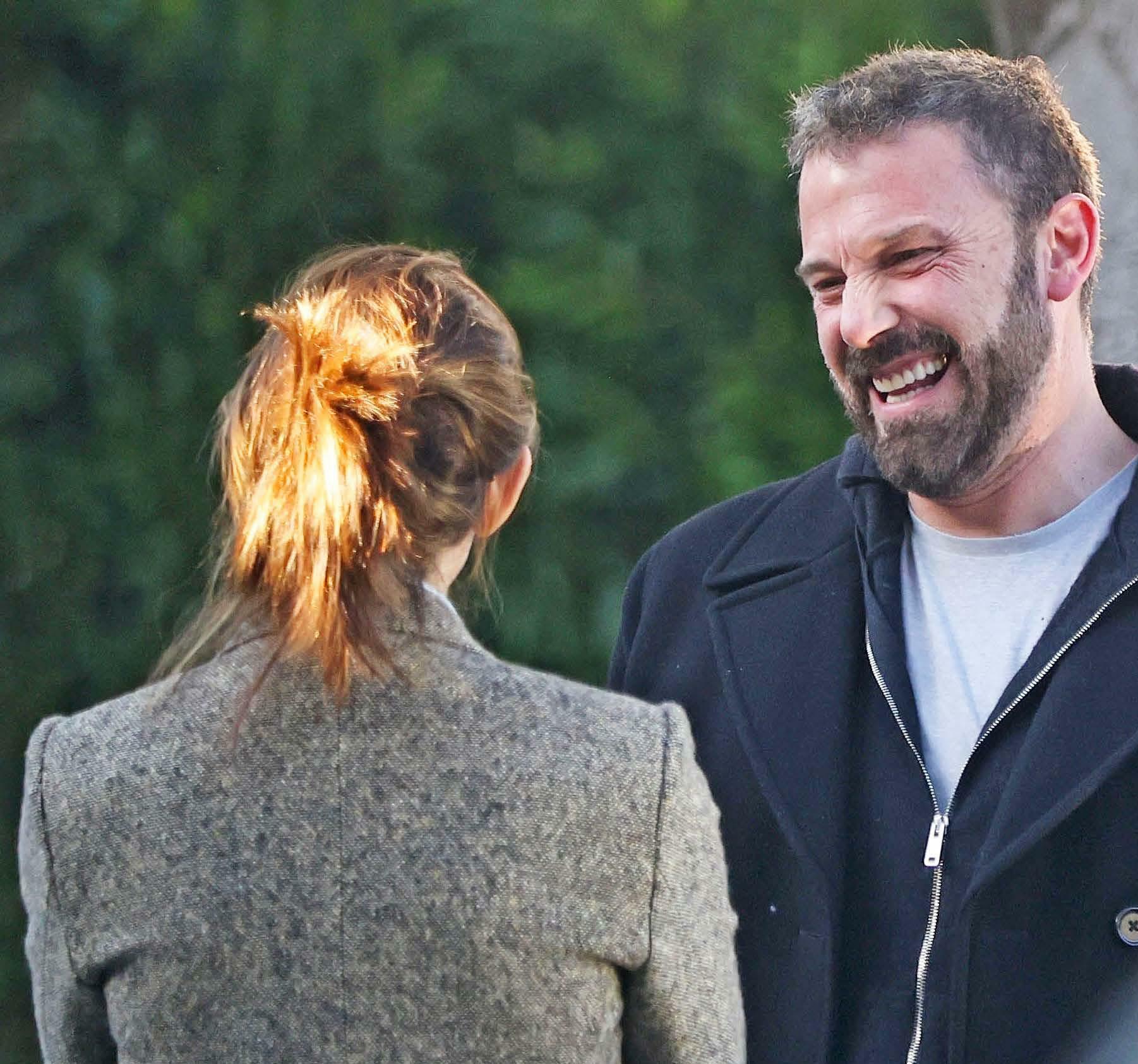JENNIFER GARNER & BEN AFFLECK Closer THAN EVER