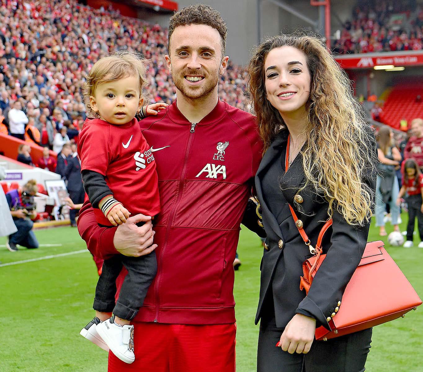 DIOGO JOTA CLUB CARES FOR FAMILY