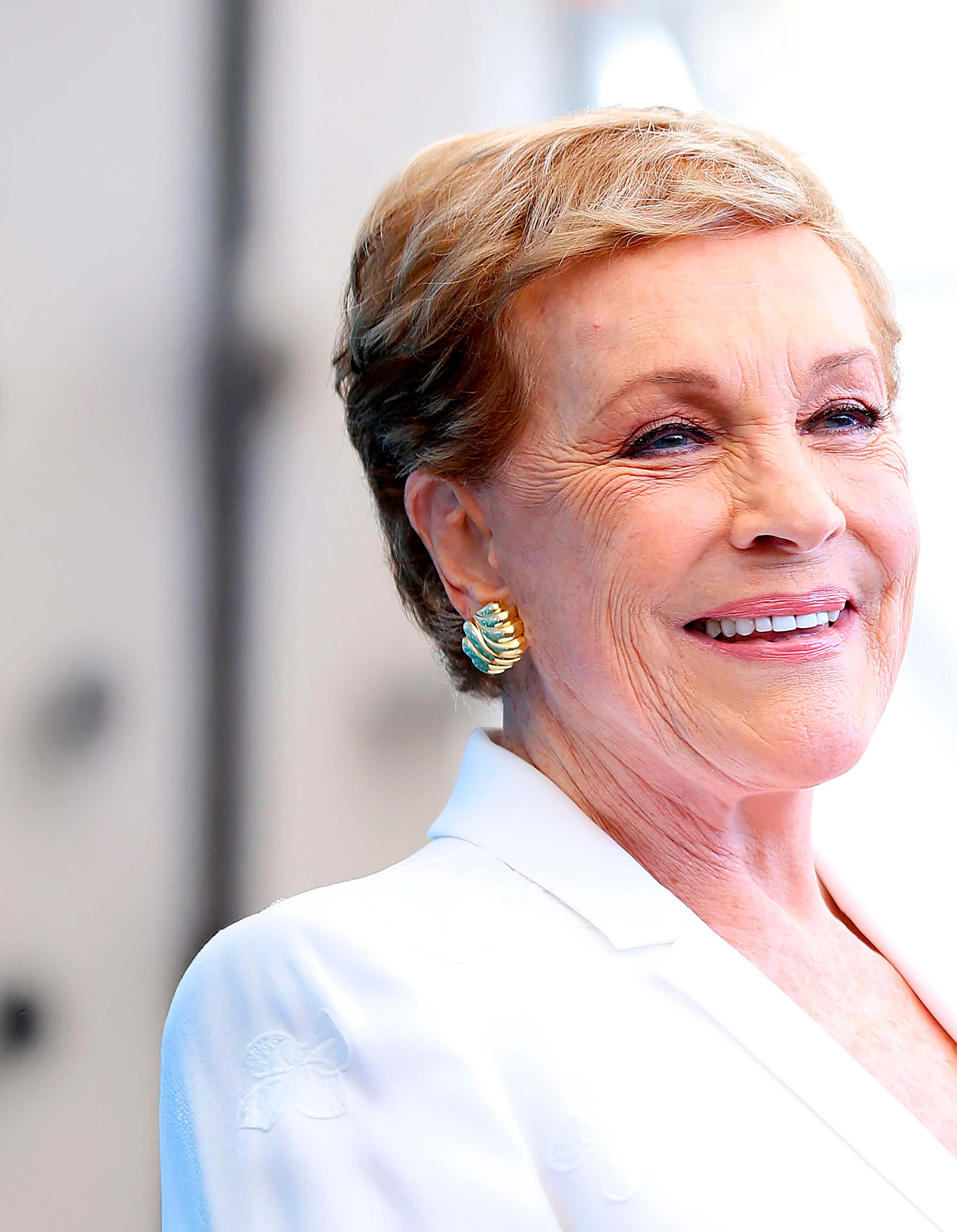 My life in PICTURES Julie Andrews