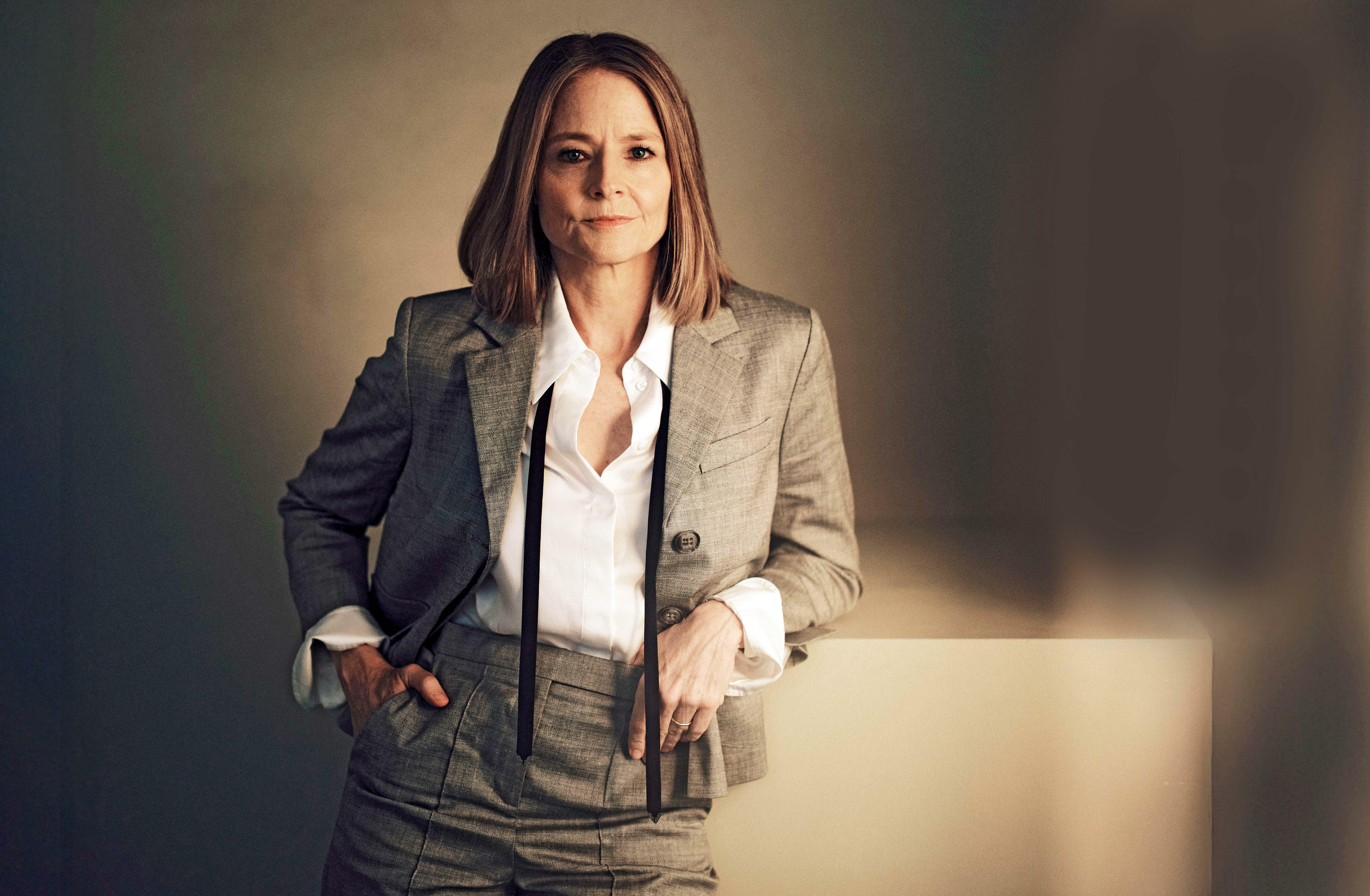 JODIE FOSTER