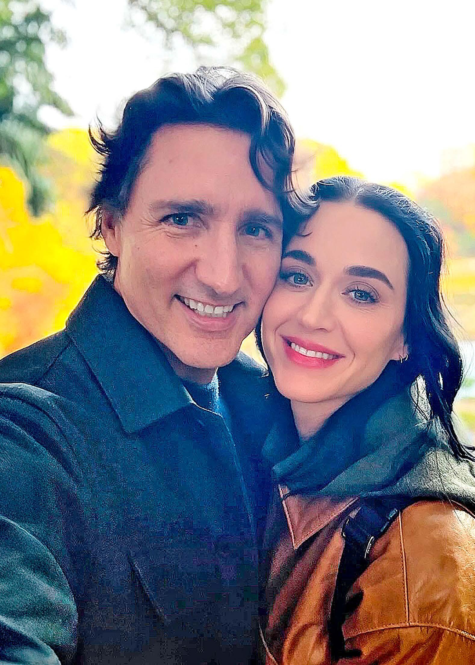 KATY PERRY MAKING IT OFFICIAL!