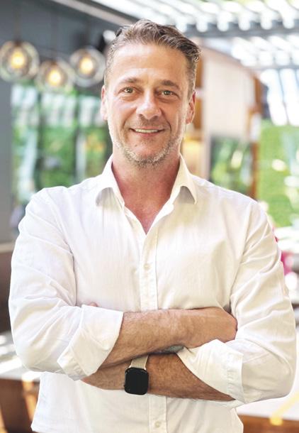 INFINITY REGENERATIVE CLINIC MEDİKAL DİREKTÖRÜ UZM. DR. YILDIRAY TANRIVER BAĞIŞIKLIĞINLA YENİLEN.SAĞLIKLA GÜCLEN!