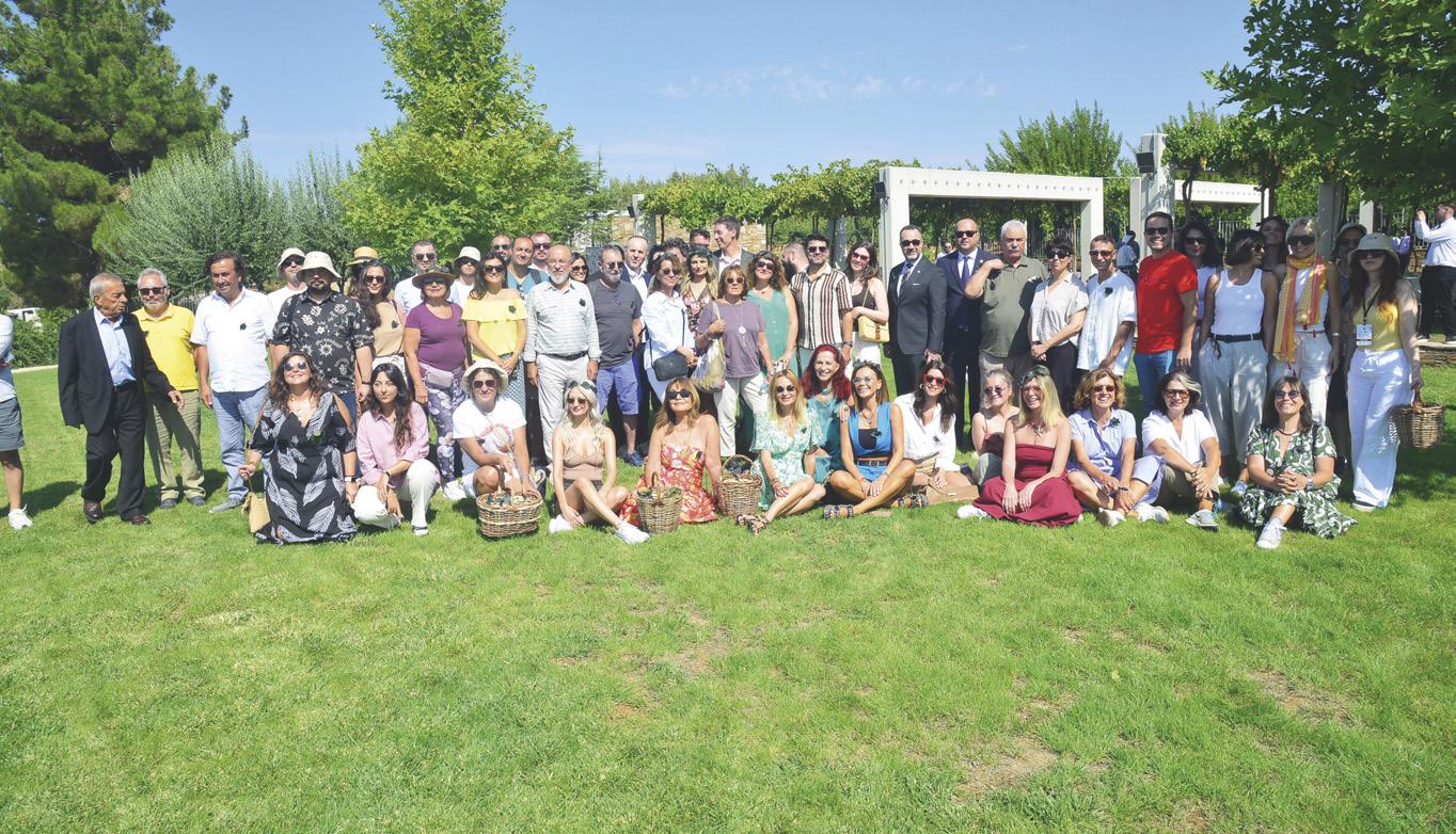 28. ÇAL BAGBOZUMU FESTIVALI KÜLTÜR VE SANATIN ORTAK SOFRASI