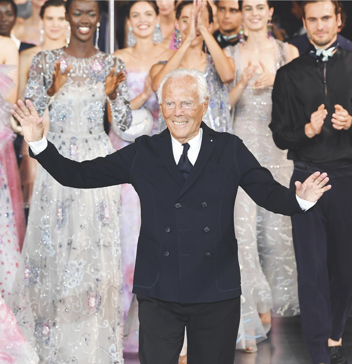 EFSANEVİ İTALYAN TASARIMCI GIORGIO ARMANI HAYATA VEDA ETTİ