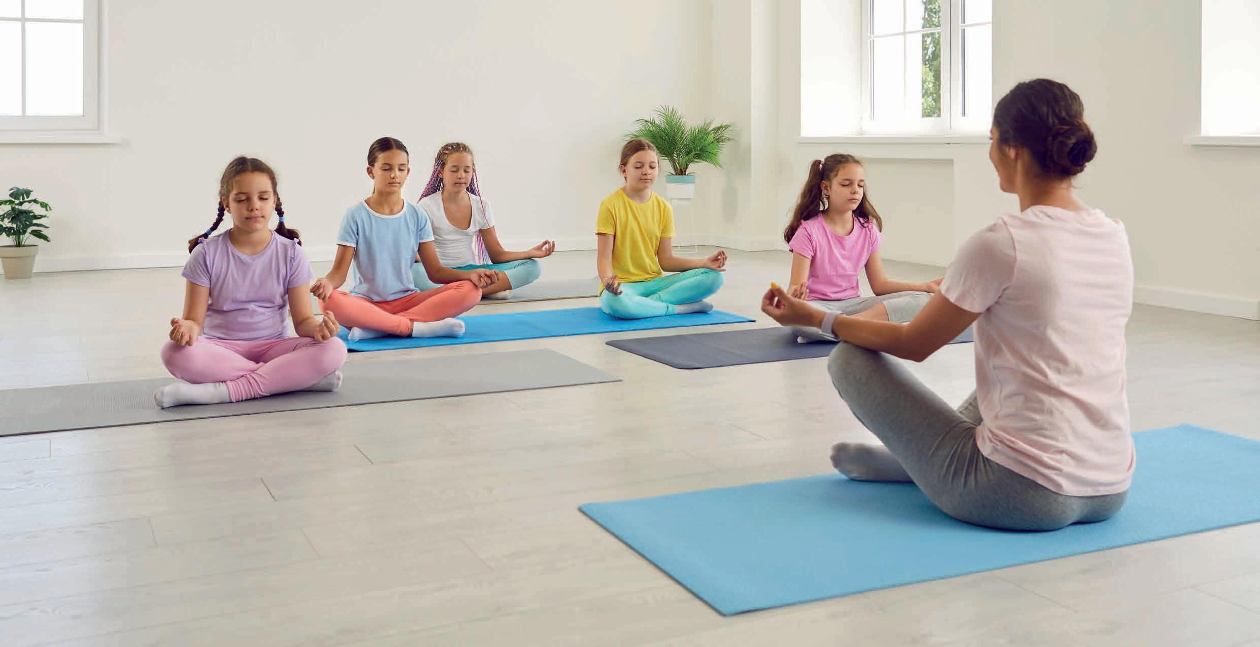 YOGA para niños y niñas