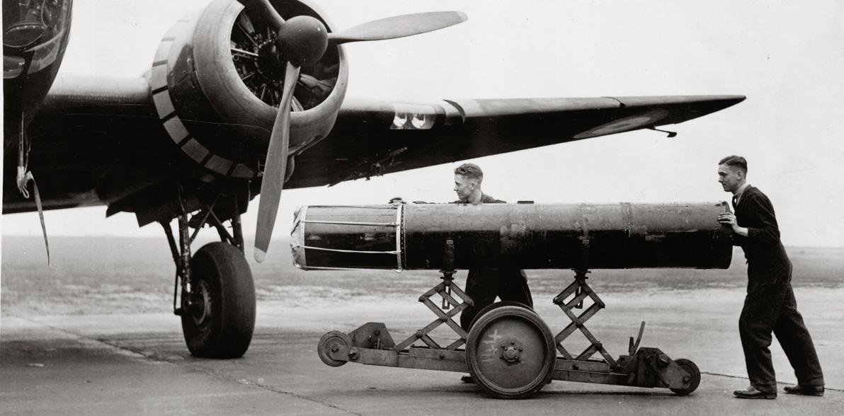 THE INVISIBLE CAMPAIGN: BOMBER COMMAND GARDENING OPERATIONS 1940-1945