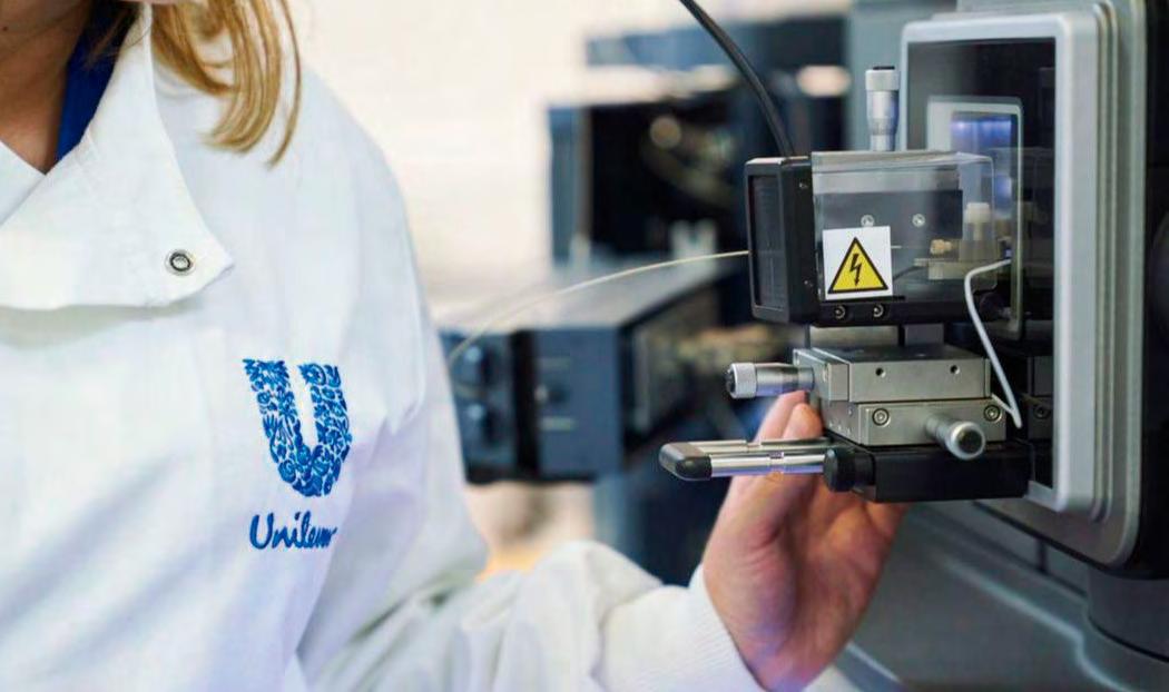 INNOVACIÓN CON CIENCIA Y TECNOLOGÍA