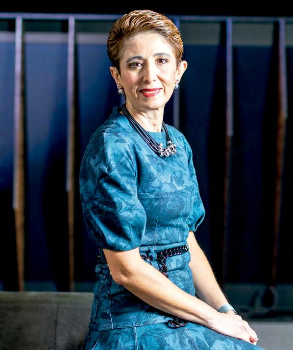 ÁNGELA GÓMEZ SE UNE A IWF
