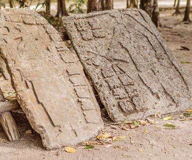 1,400-YEAR-OLD HIEROGLYPHS REVEAL THE NAME OF A POWERFUL MAYA QUEEN