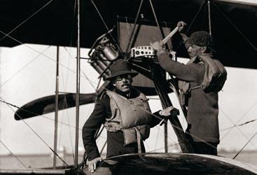 AVIATION PIONEERS