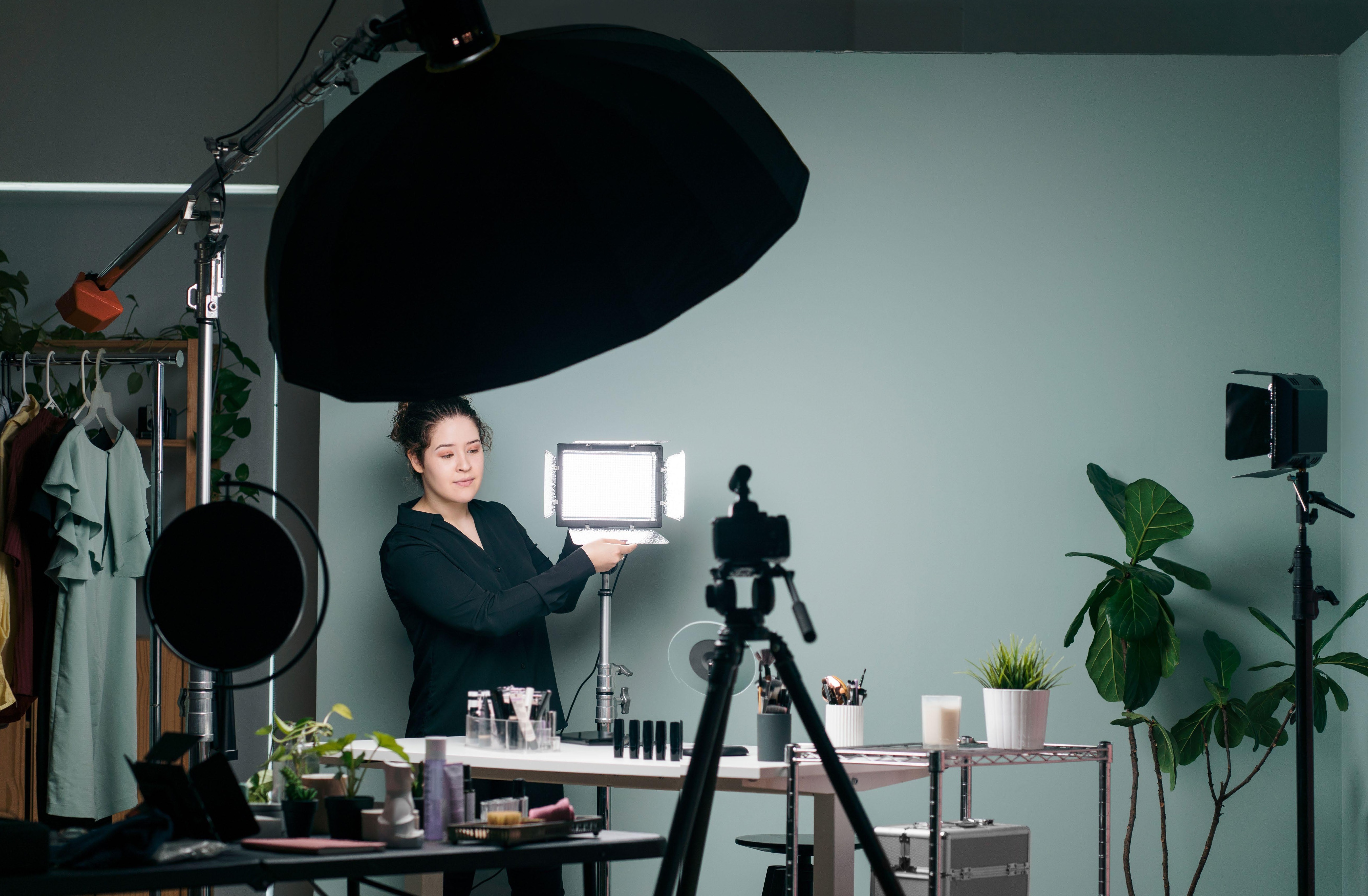 FIVE PRO STYLES FOR PRODUCT PHOTOGRAPHY