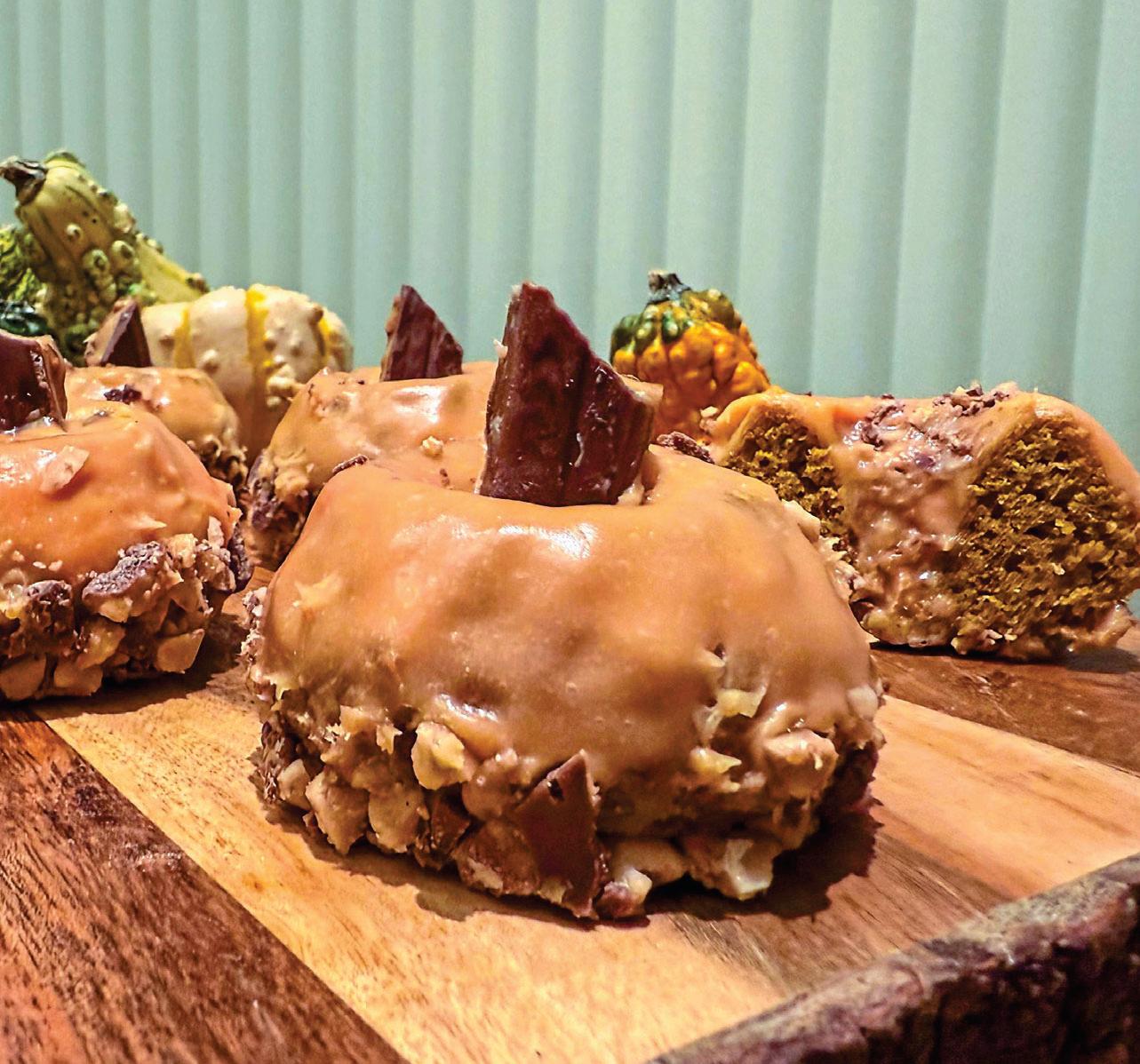 These Cakes Will Give 'Em Pumpkin to Talk About