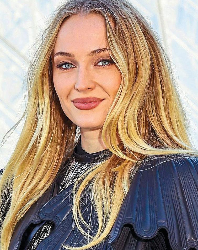 Inside Chris & Sophie's Love Connection