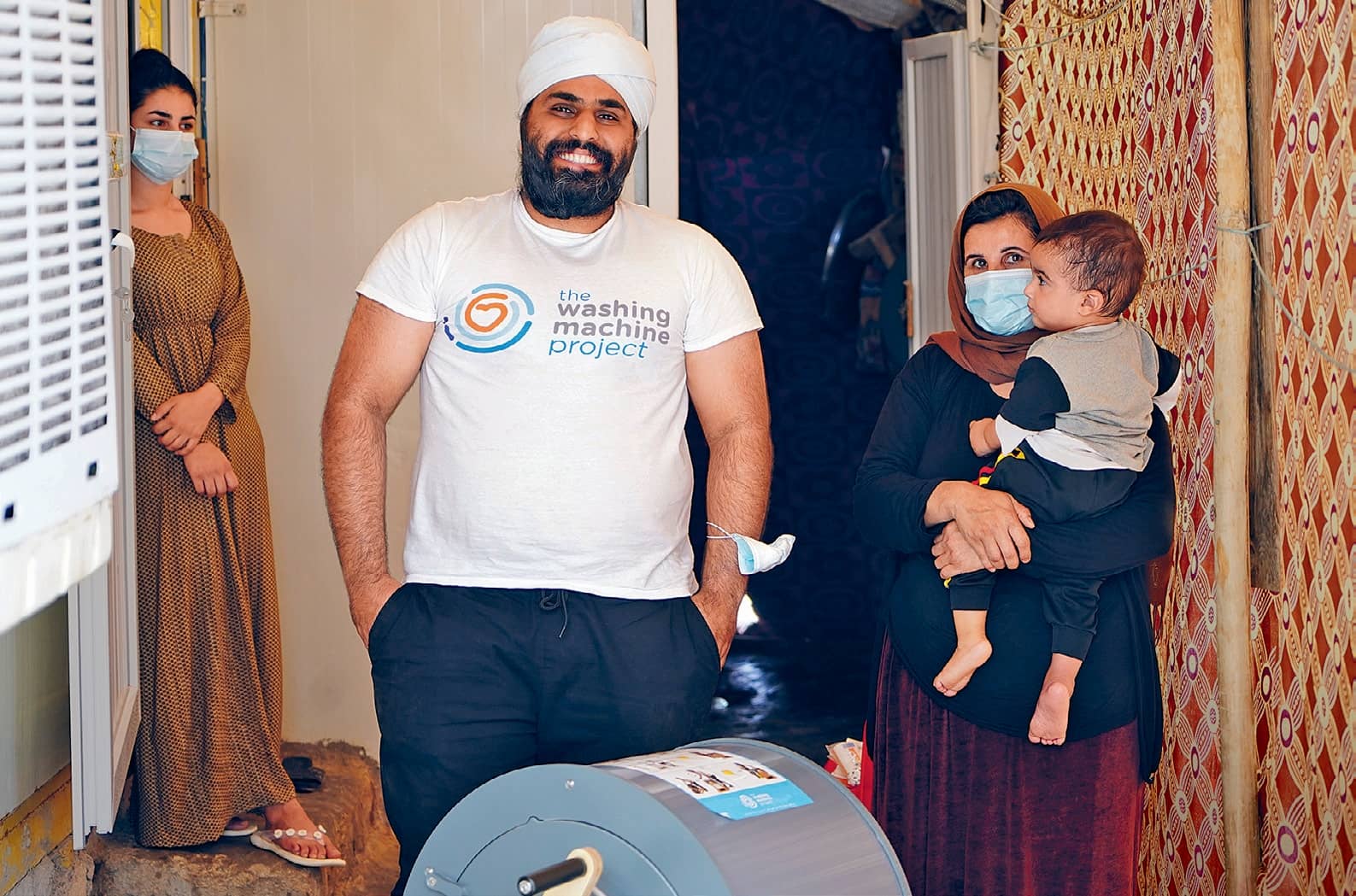 BUENAS NOTICIAS - ALREDEDOR del mundo