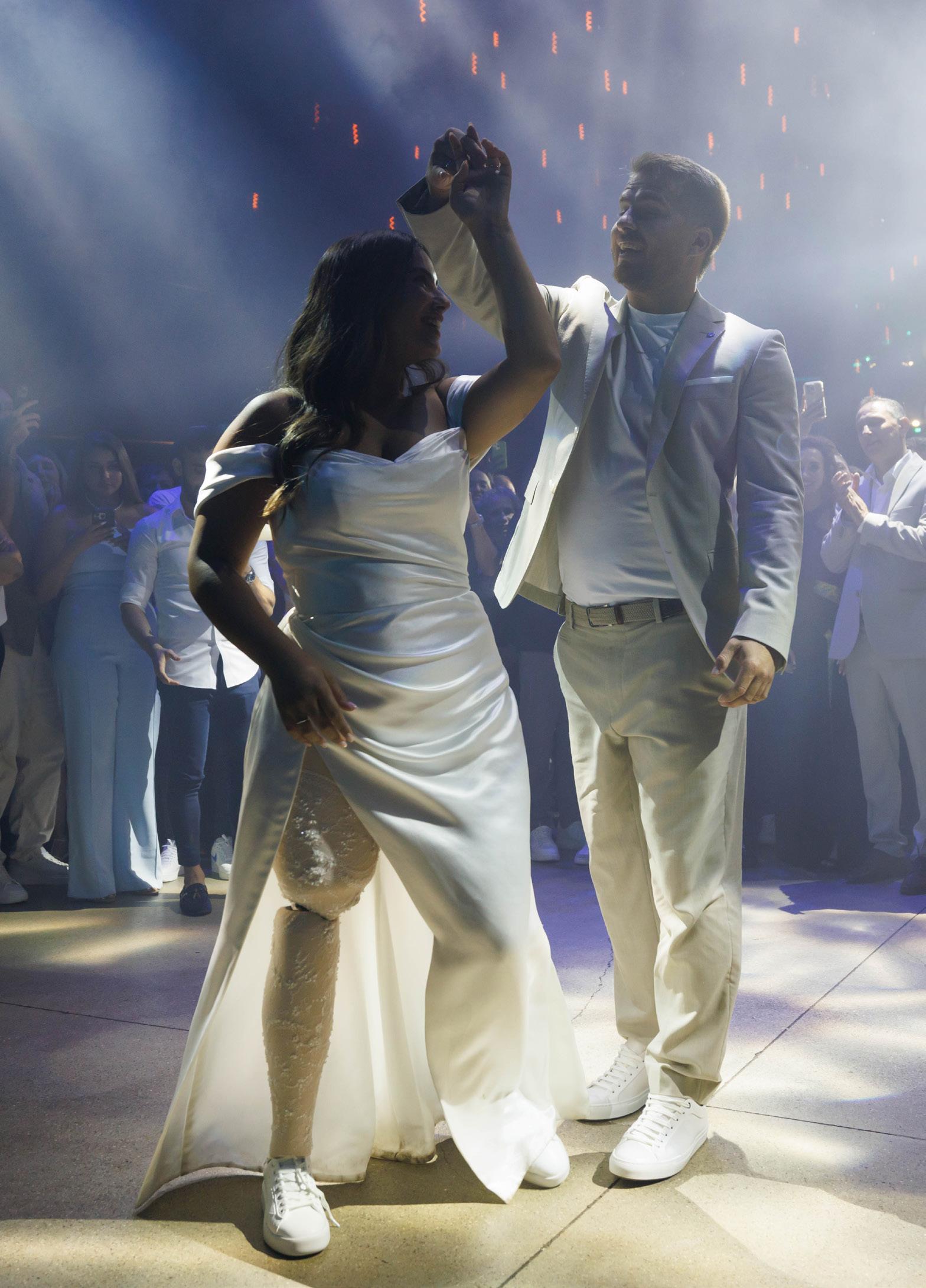 EL AMOR, ES MÁS FUERTE