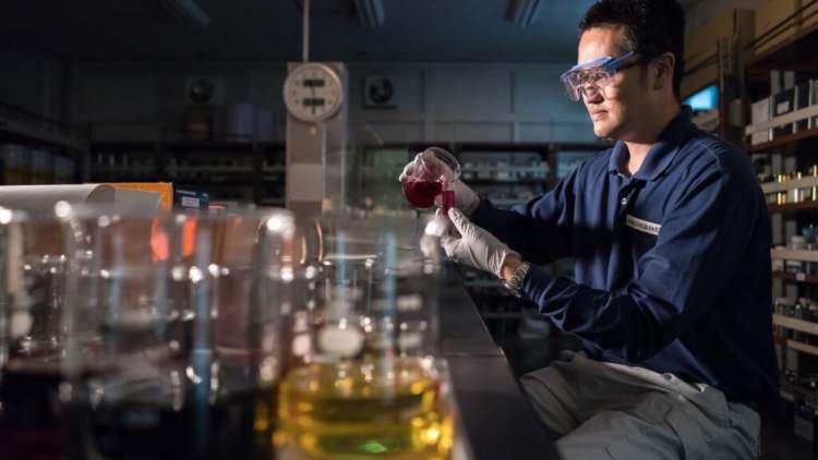 DESIGNING AN EFFECTIVE LUBRICATION PROGRAM