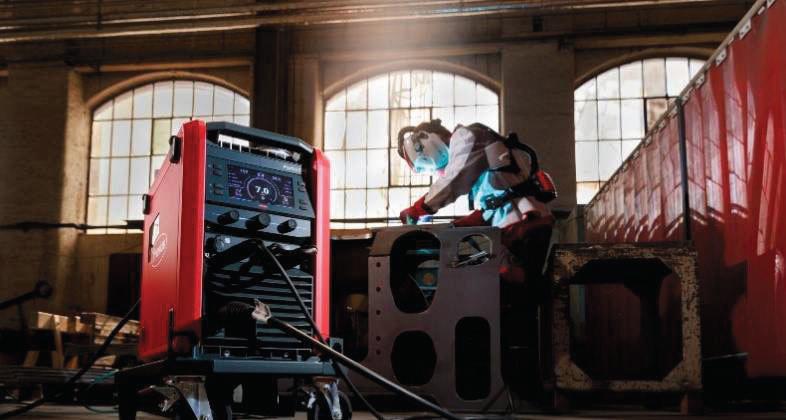 Fronius Fortis: Next-generation manual