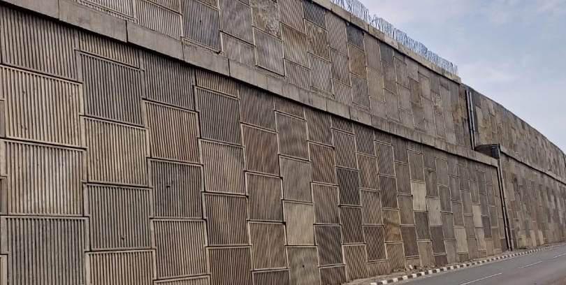Two-tiered reinforced soil wall elevates Bimalgarh ROB in Odisha