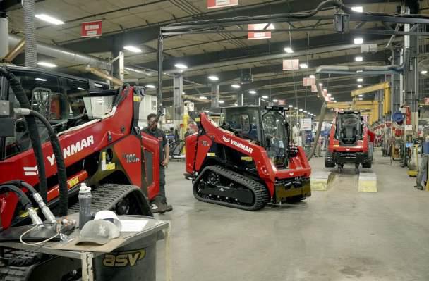 The new dynamics of compact equipment worldwide