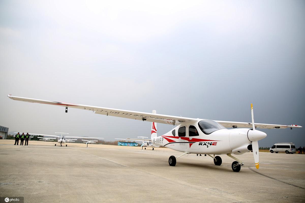 CHINA CERTIFIES FIRST COMMERCIAL ELECTRIC PLANE