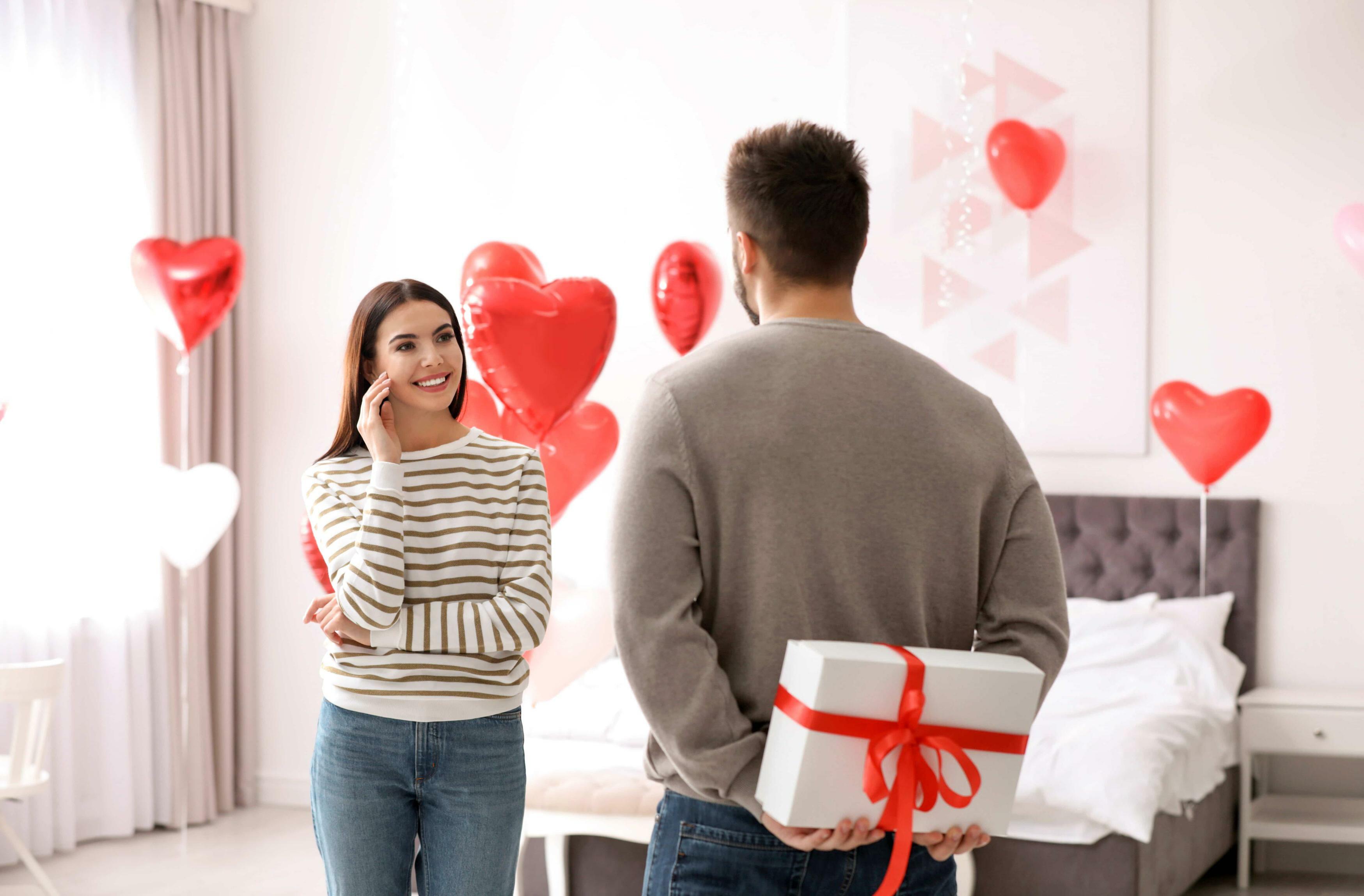 BUILDING STRONGER Relationships