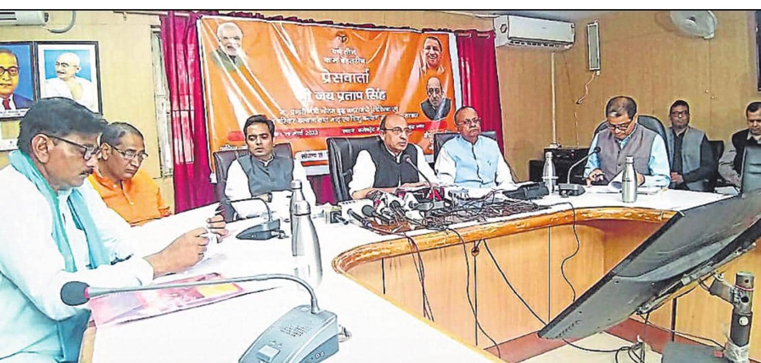 गायिका से संक्रमण का खतरा नोएडा तक