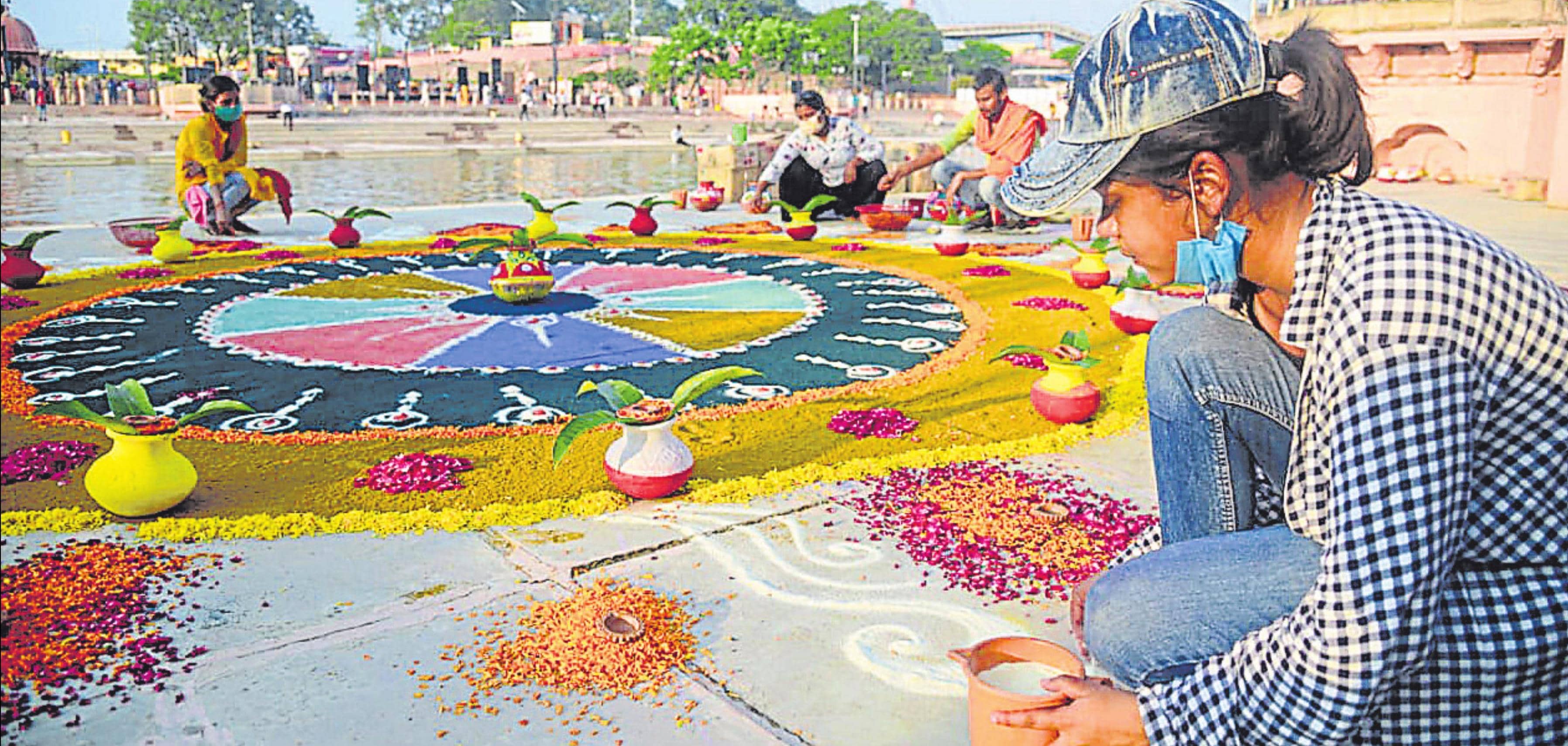 रामनगरी में आस्था का नया सूर्योदय
