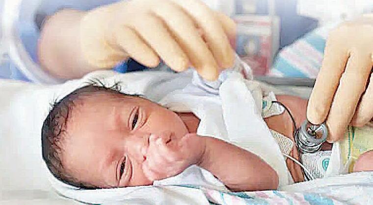 कम वजन और समय पूर्व जन्मे शिशुओं में संक्रमण का जोखिम अधिक