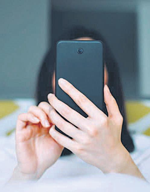 सुबह उठते ही 15 मिनट तक न करें यह काम