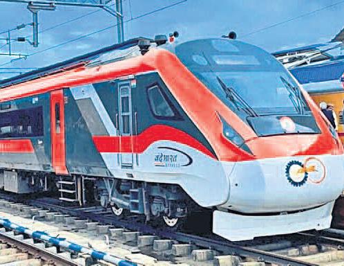वंदे भारत में विदेशी कैटरिंग कंपनियां भोजन परोसेंगी