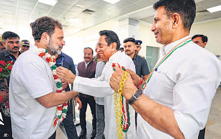 कांग्रेस होती तो सरेंडर नहीं करतीः राहुल गांधी