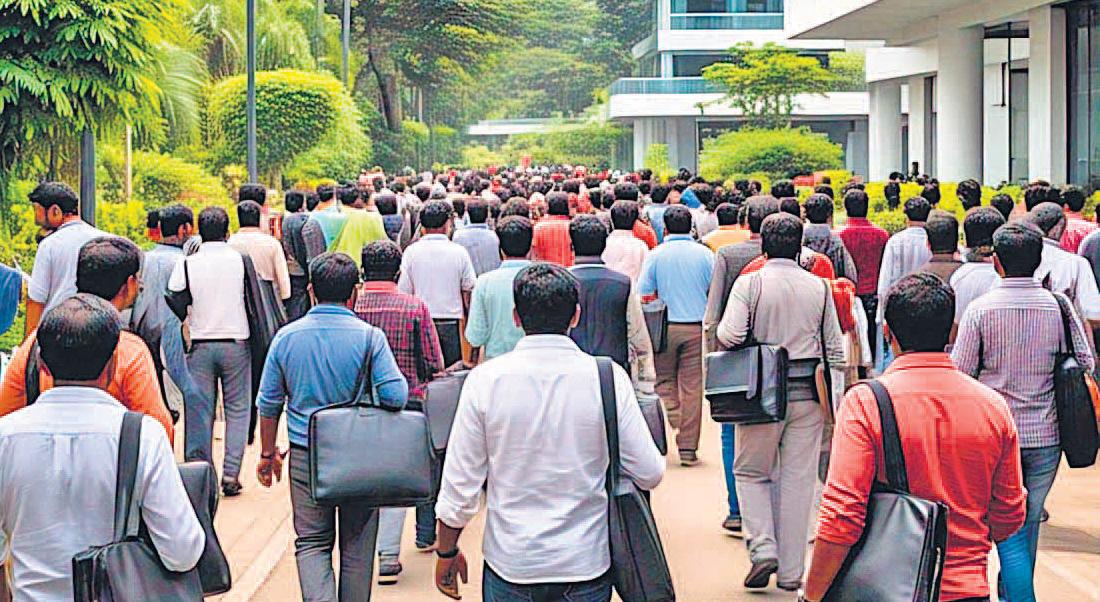 खर्च करने में क्यों हिचक रहा मध्यम वर्ग