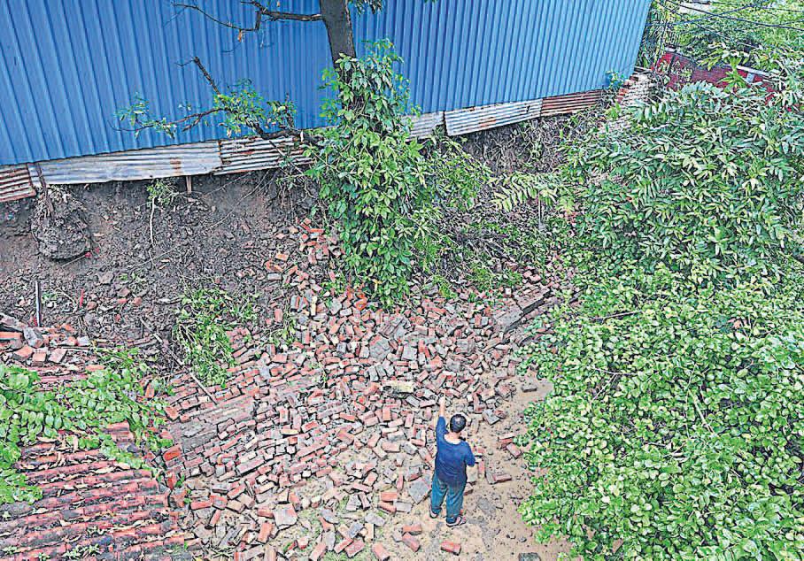 रिज क्षेत्र में 129 मिमी बारिश, पारा भी लुढ़का
