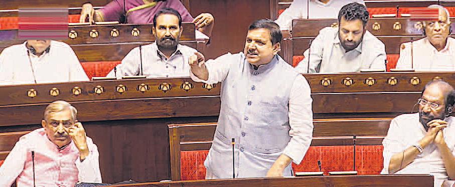 विपक्षी सांसदों ने राज्यसभा में केंद्र से पूछे सख्त सवाल
