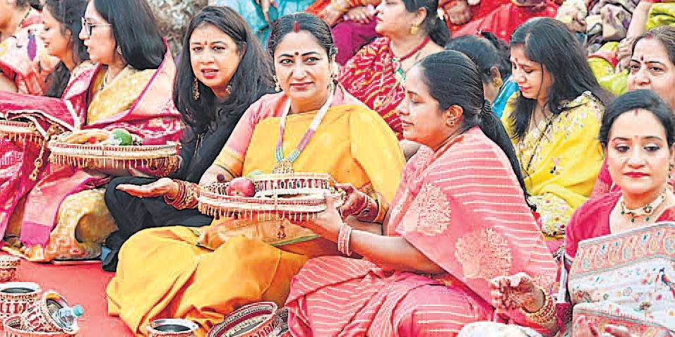 करवाचौथ पर आठ हजार करोड़ से ज्यादा का कारोबार
