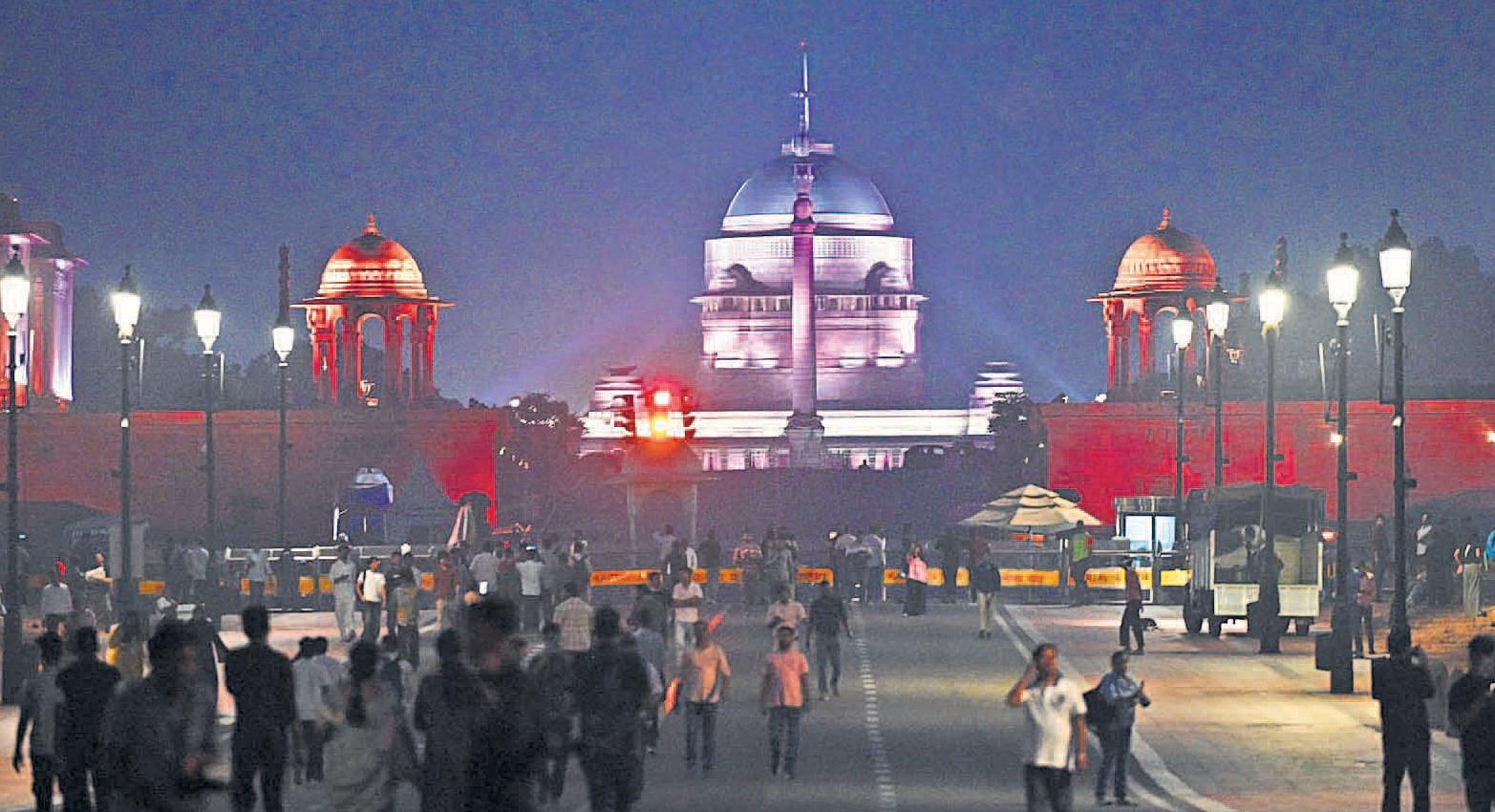 सतर्कता-सुरक्षा के साथ मनाएं सुखद दीवाली