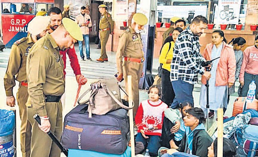 आतंकी उमर का प्रमुख सहयोगी जसीर दबोचा
