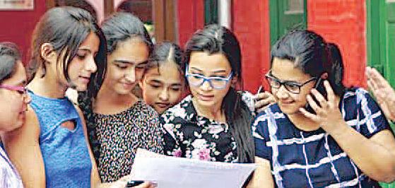 डीयू के पीजी पाठ्यक्रम में मिड-एंट्री का अवसर