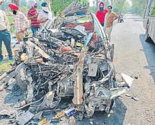 Ferozepur: 2 killed in car-bus crash