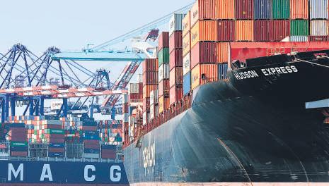 Major US trade partners race for deals as Prez Trump readies tariff notices