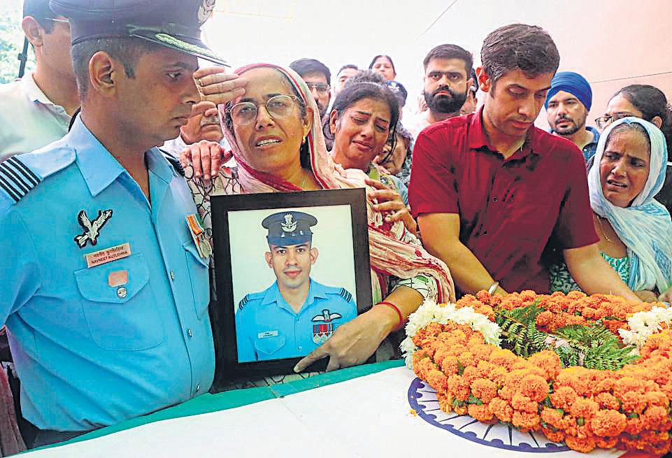 Rohtak IAF pilot killed in Raj Jaguar crash had become father a month ago