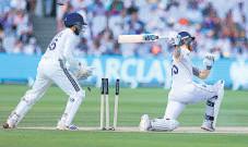 Washington stakes his claim as attacking option