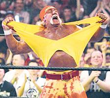 Wrestling legend, trailblazer Hulk Hogan dies at 71