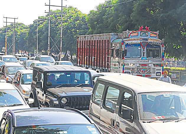 Mohali admn mulls restricting heavy vehicle movement in city