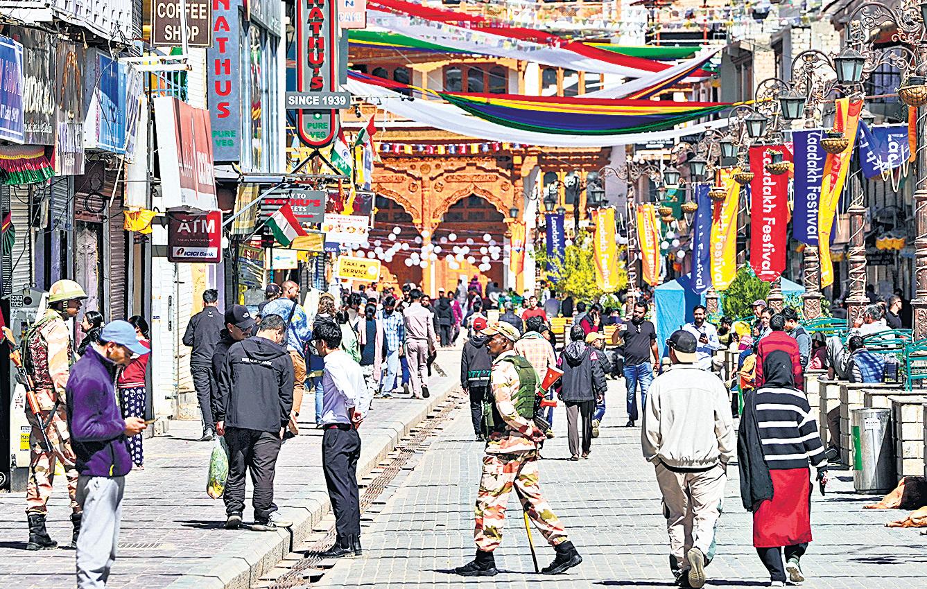 Curfew relaxed in Leh, Kargil body says no talks till Wangchuk is freed