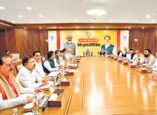 PM chairs key BJP leaders’ meet for Ist candidate list