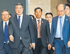 US-China talks sketch out rare earths, tariff pause for Trump, Xi to consider