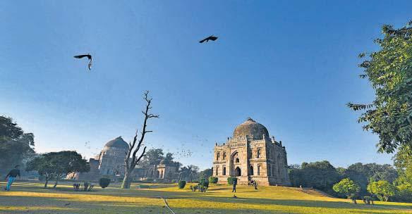 Strong winds improve Delhi air despite 'cold wave' effect